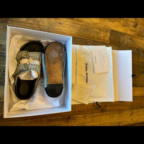 Isabel Marant eyelet-embellished denim sandals - Picture 3 of 3